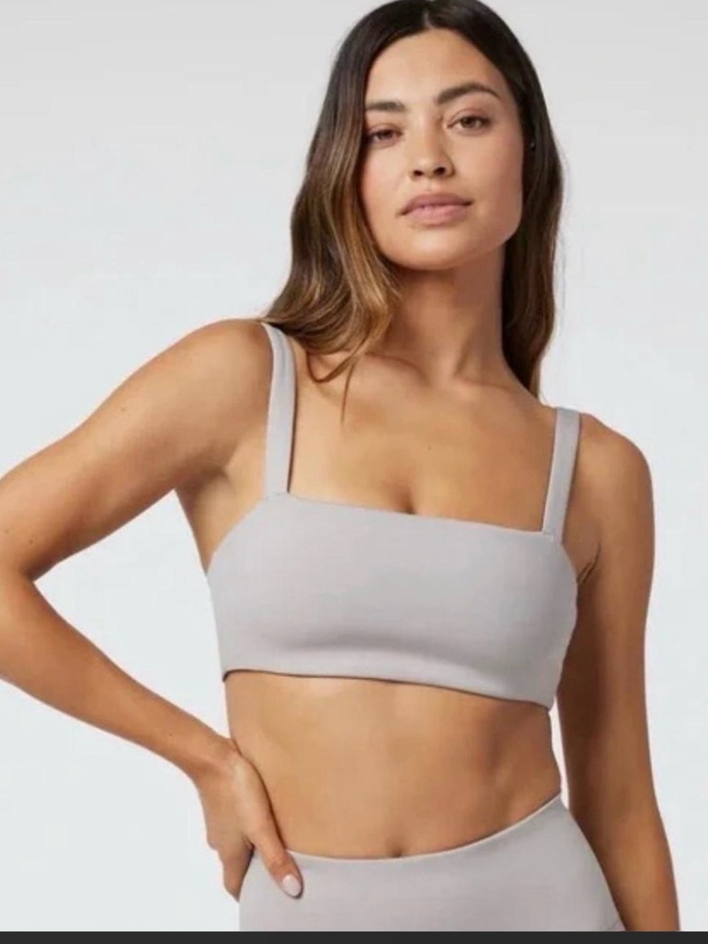 Vuori Square-Neck Crop Bralette in Light Gray